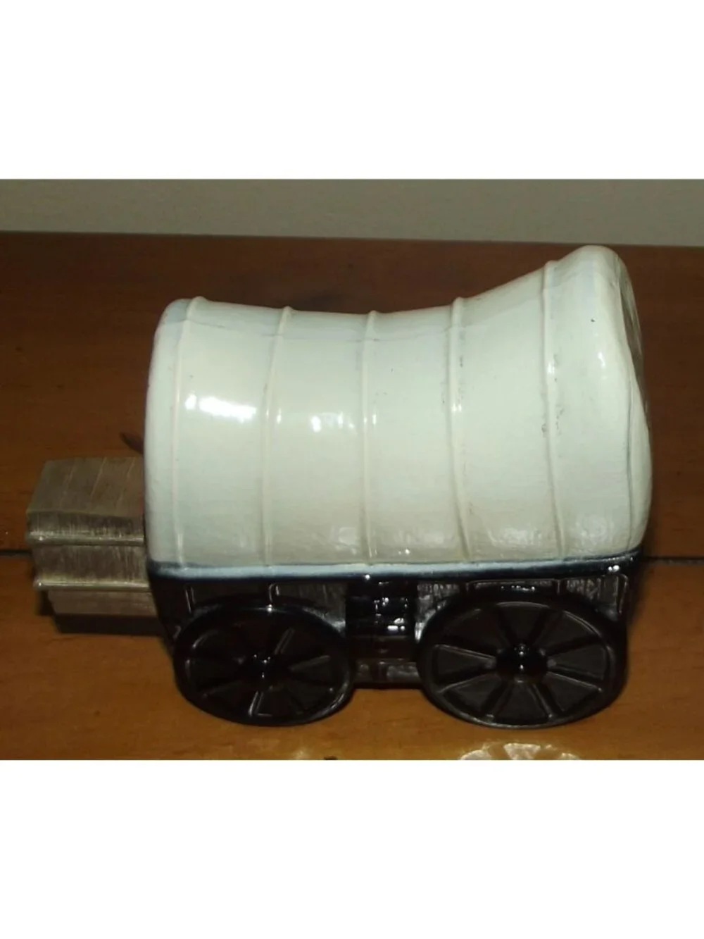 AVON Covered Wagon Decanter Wild Country After Shave 6 fl oz Full brown